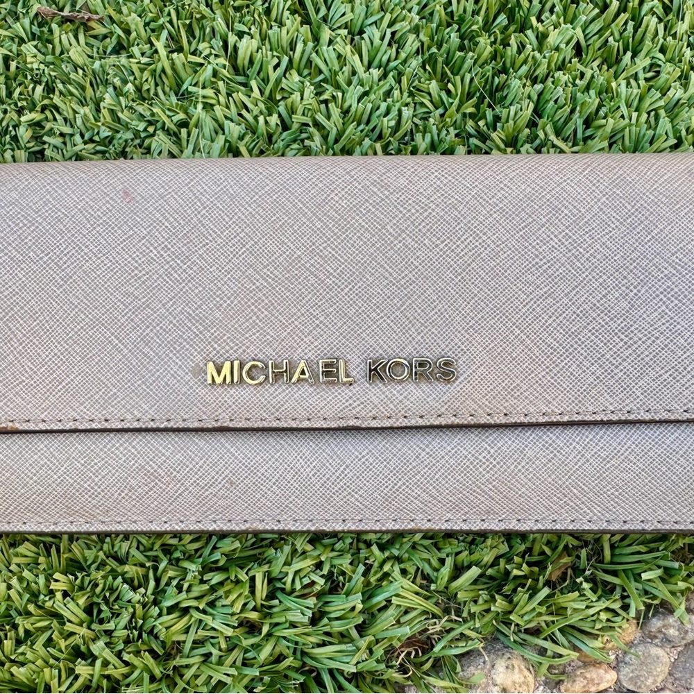 Michael Kors wallet